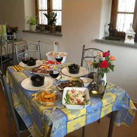 Alojamento de Acomodação e Pequeno-almoço Bb Ferienhaus Sebnitz